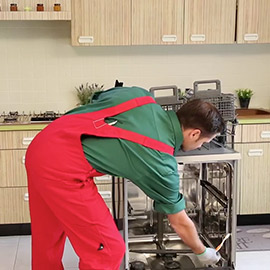 La guarnizione della porta è fissata male