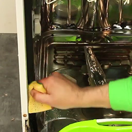 La lavastoviglie è sporca