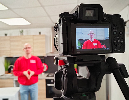 Riparare con i video